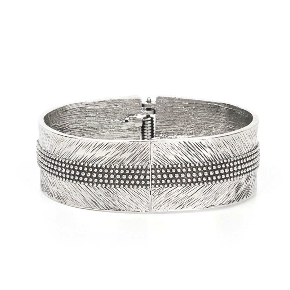 Textured Silver Bracelet Rancho Refinement - Silver Hinged Bracelet Fashion